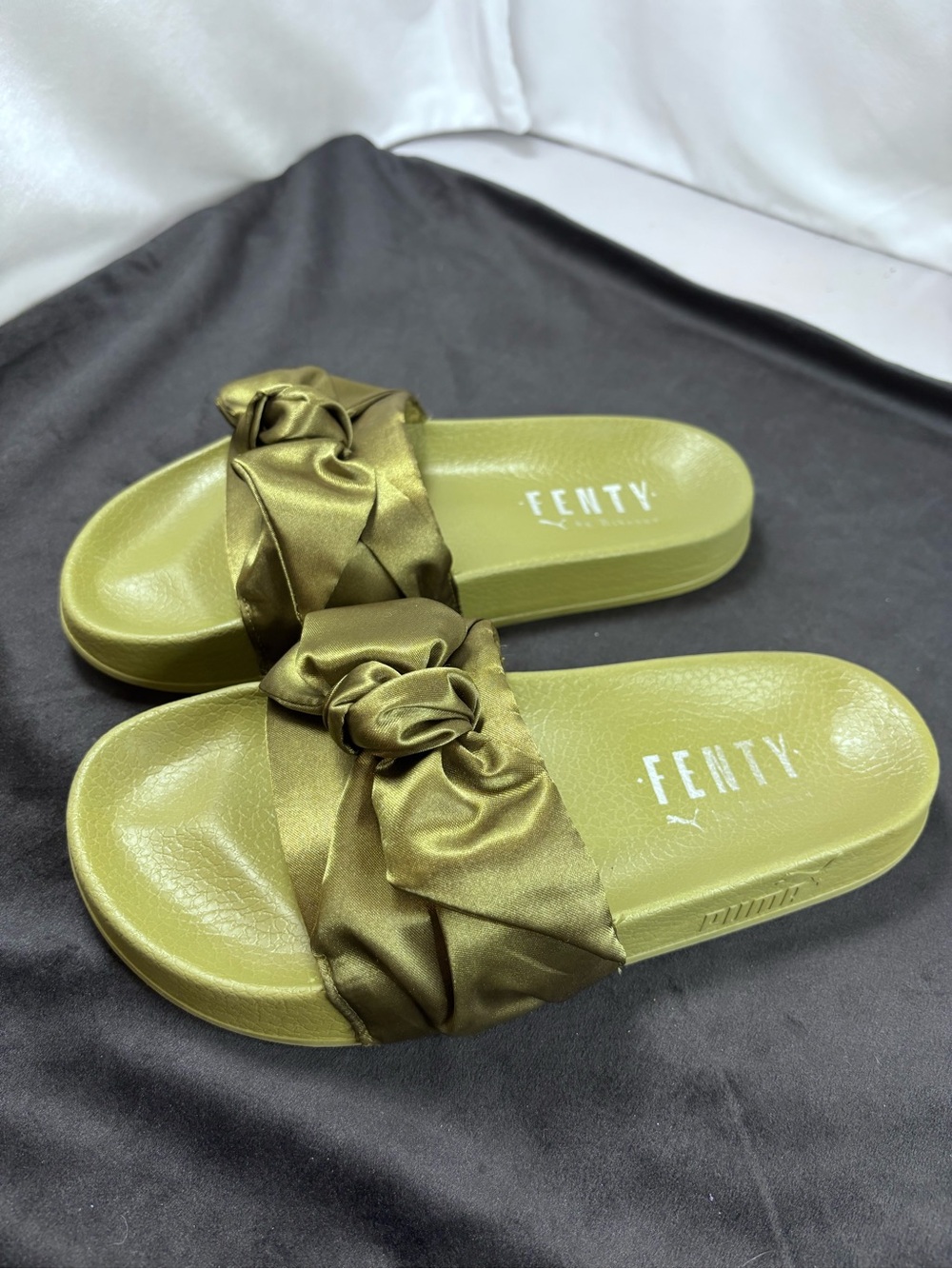 PUMA x FENTY by Rihanna Olive Green Satin Bow Slide Sandals | Women’s US 6 - Picture 4 of 10